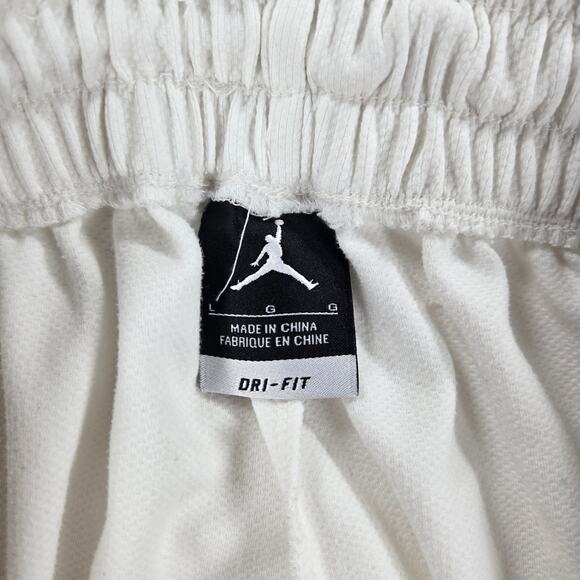 Nike Air Jordan Dri-Fit White Black Red Athletic Basketball Short Size Large - Picture 2 of 8